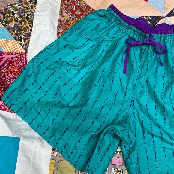 Vintage 90’s Umbro Sand Soccer Shorts-Size Large - Picture 3 of 10